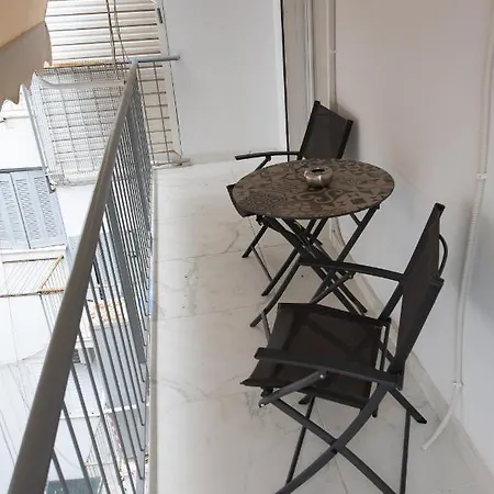 Medluxe Cozy Apartment! Athens
